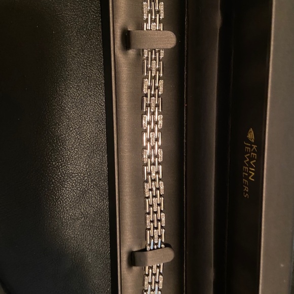 Kevin Jewelers bracelet - Picture 5 of 5